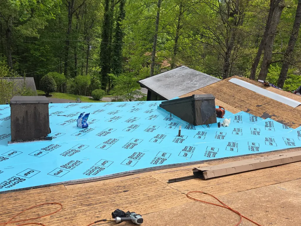 Roofing project by Legacy Construction in Knoxville, Tennessee