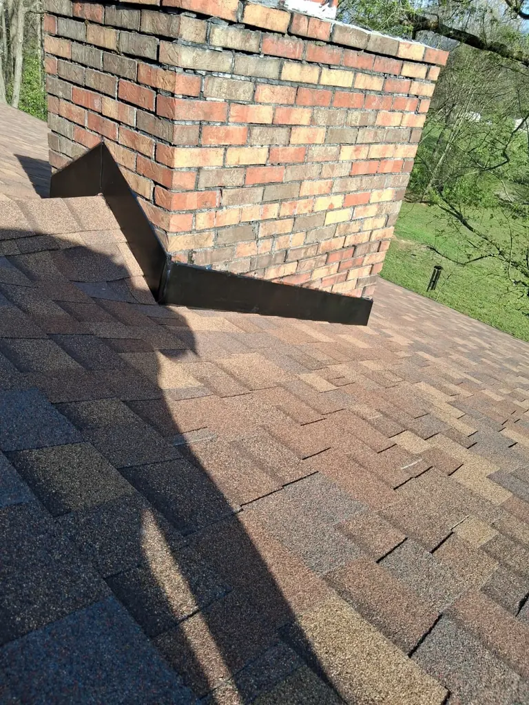 New roof installation on a Knoxville residence